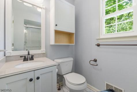10 Liberty Woods Drive Liberty NJ 07838