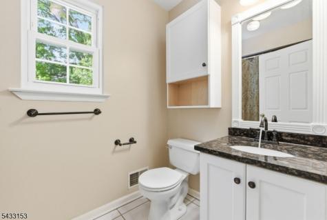 10 Liberty Woods Drive Liberty NJ 07838
