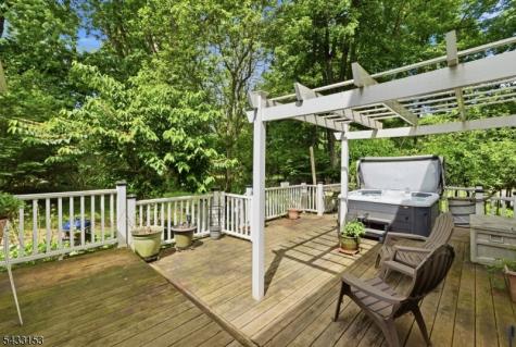 10 Liberty Woods Drive Liberty NJ 07838