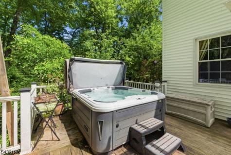 10 Liberty Woods Drive Liberty NJ 07838