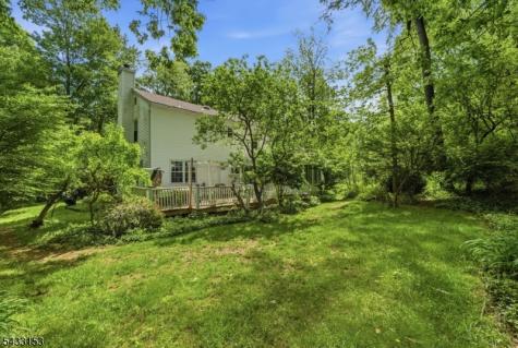 10 Liberty Woods Drive Liberty NJ 07838