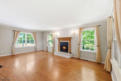 10 Liberty Woods Drive Liberty NJ 07838