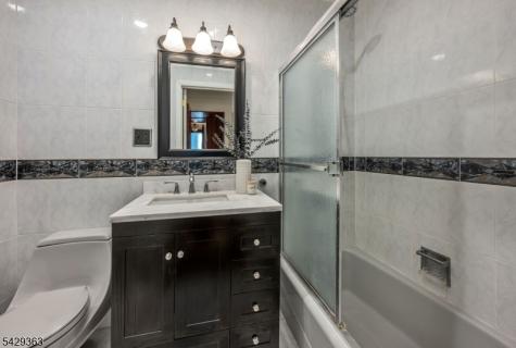 84 Bogerts Mill Road Harrington Park NJ 07640