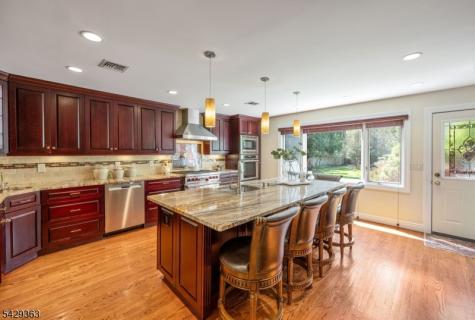 84 Bogerts Mill Road Harrington Park NJ 07640