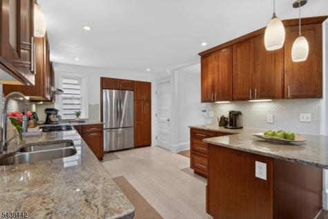 14 Gray Street Montclair NJ 07042