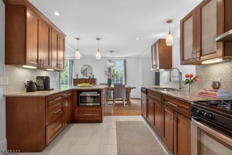 14 Gray Street Montclair NJ 07042