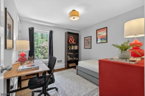 14 Gray Street Montclair NJ 07042