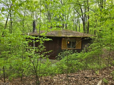 20 Wishing Well Road Blairstown NJ 07832