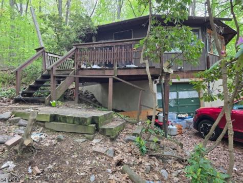 20 Wishing Well Road Blairstown NJ 07832
