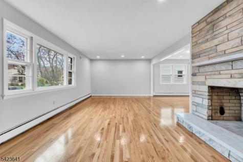 24 Hollywood Avenue Cranford NJ 07016