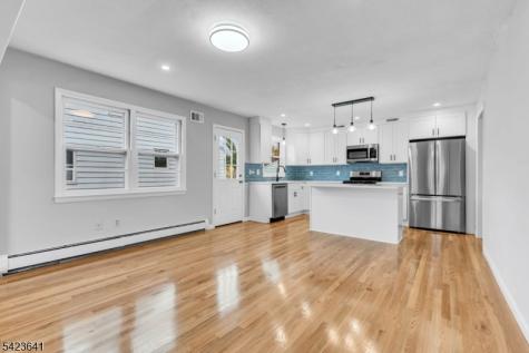 24 Hollywood Avenue Cranford NJ 07016