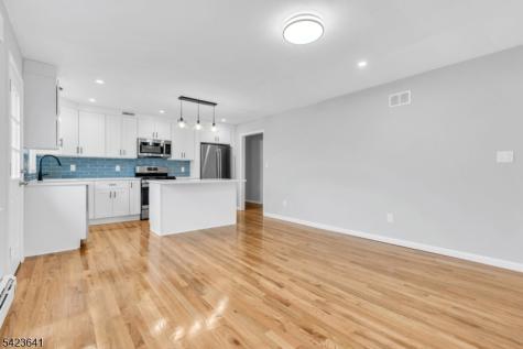 24 Hollywood Avenue Cranford NJ 07016