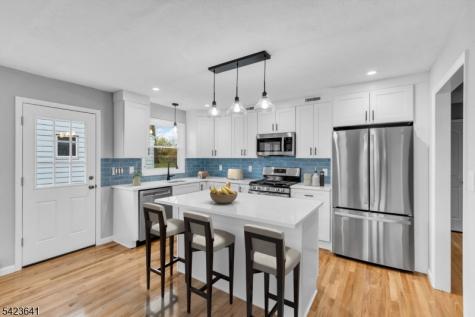 24 Hollywood Avenue Cranford NJ 07016