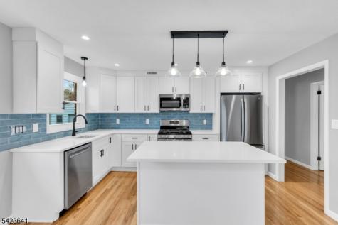24 Hollywood Avenue Cranford NJ 07016