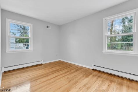 24 Hollywood Avenue Cranford NJ 07016