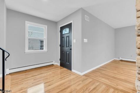 24 Hollywood Avenue Cranford NJ 07016