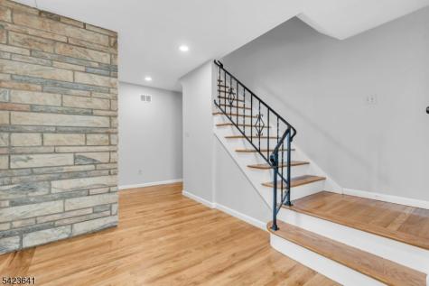 24 Hollywood Avenue Cranford NJ 07016