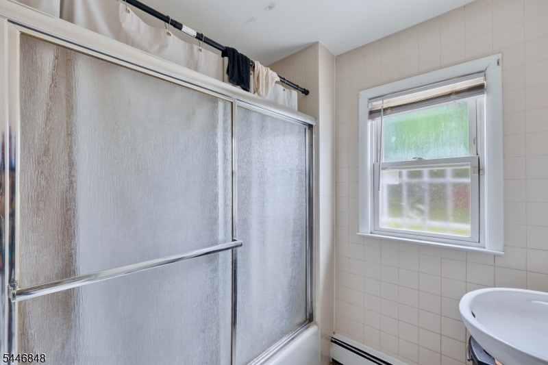 17 Highland Terrace Irvington NJ 07111