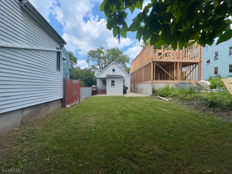 17 Highland Terrace Irvington NJ 07111
