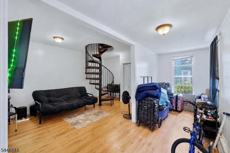 17 Highland Terrace Irvington NJ 07111