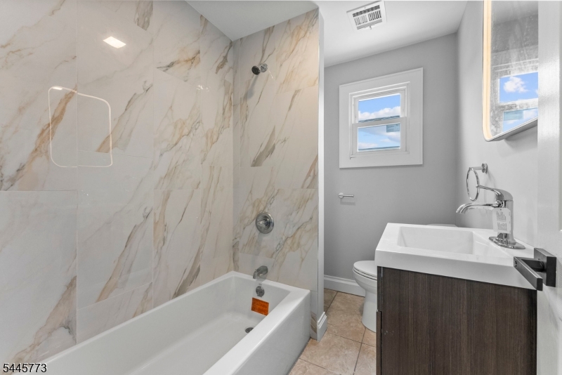 579 Newark Avenue Kenilworth NJ 07033