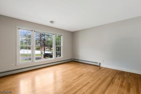 1 Linda Lane North Plainfield NJ 07060