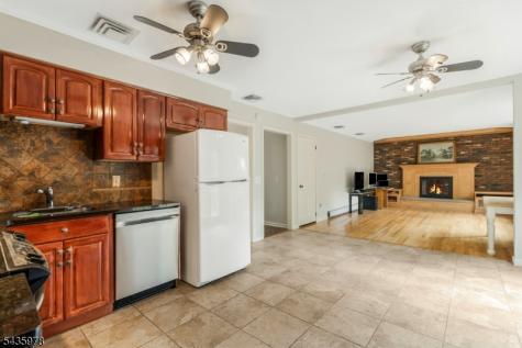1 Linda Lane North Plainfield NJ 07060