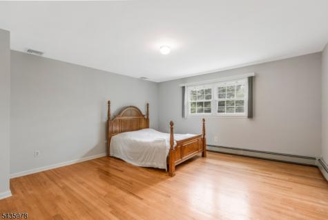 1 Linda Lane North Plainfield NJ 07060