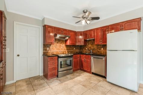 1 Linda Lane North Plainfield NJ 07060
