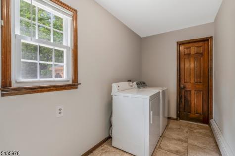 1 Linda Lane North Plainfield NJ 07060