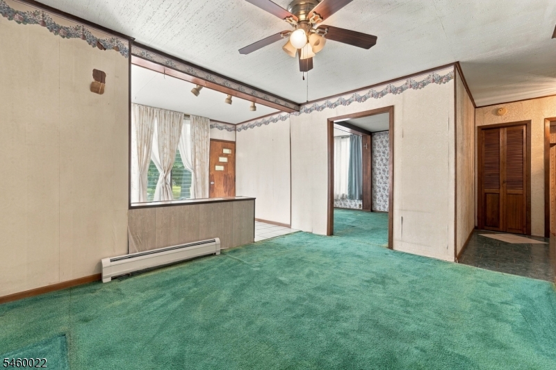 15 Candy Court Edison NJ 08817