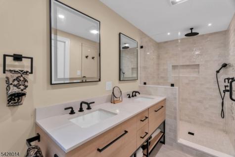 1050 Lawrence Avenue Westfield NJ 07090