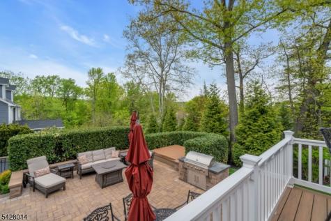 1050 Lawrence Avenue Westfield NJ 07090