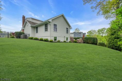 1050 Lawrence Avenue Westfield NJ 07090