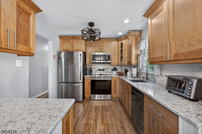 14 Bettino Drive Ogdensburg NJ 07439