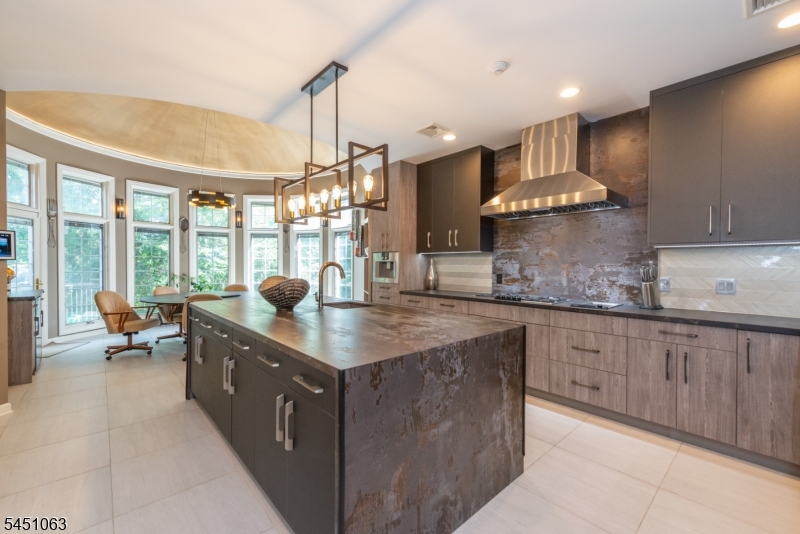 18 Nathan Drive Montville NJ 07082