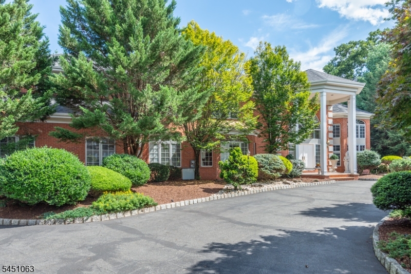 18 Nathan Drive Montville NJ 07082