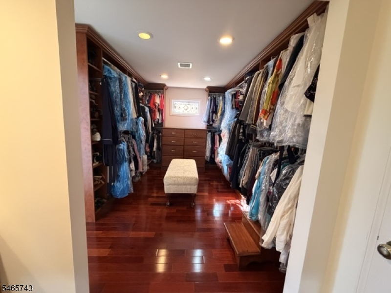 947 E Lincoln Avenue Piscataway NJ 08854