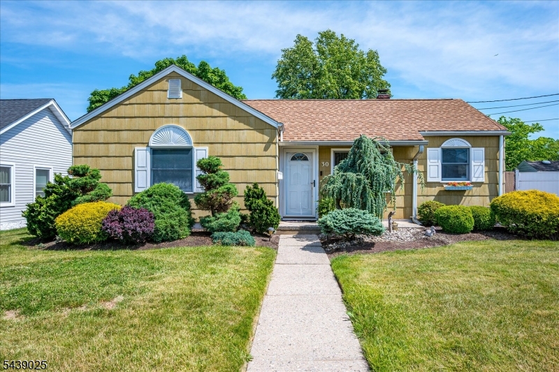 30 Walnut Street Edison NJ 08817