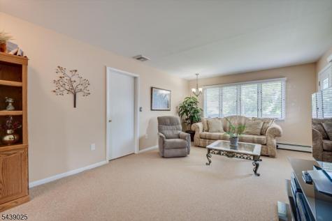 30 Walnut Street Edison NJ 08817