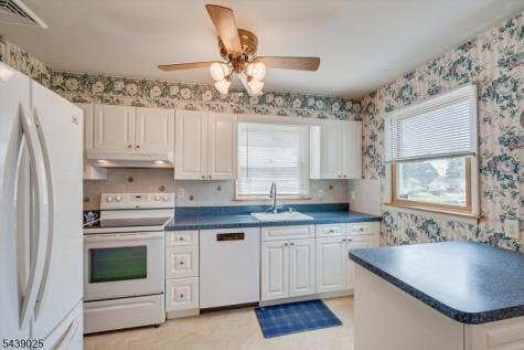 30 Walnut Street Edison NJ 08817