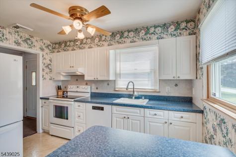 30 Walnut Street Edison NJ 08817