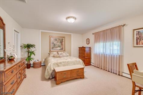 30 Walnut Street Edison NJ 08817