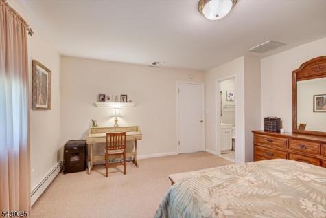 30 Walnut Street Edison NJ 08817