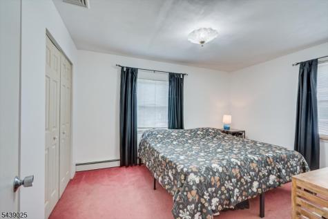 30 Walnut Street Edison NJ 08817