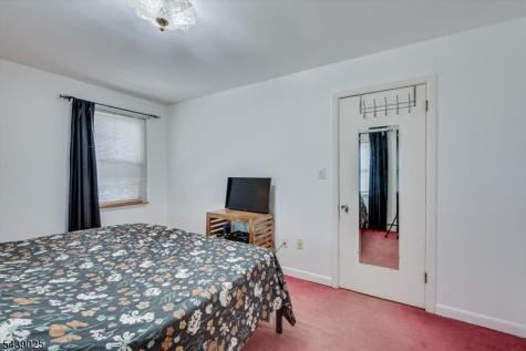 30 Walnut Street Edison NJ 08817