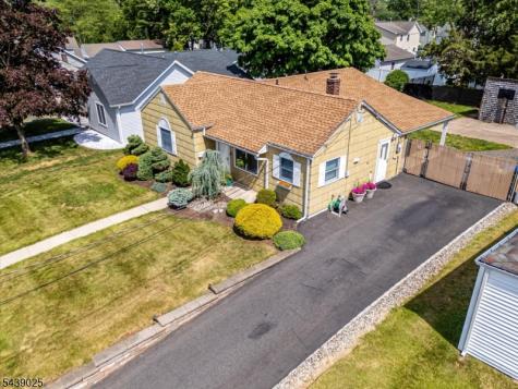 30 Walnut Street Edison NJ 08817