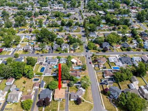 30 Walnut Street Edison NJ 08817