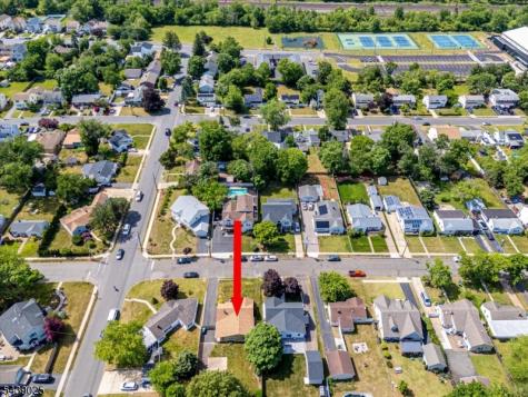 30 Walnut Street Edison NJ 08817