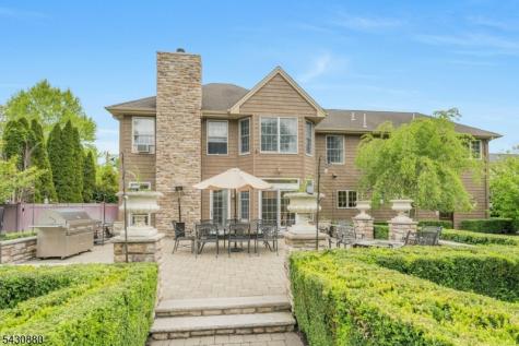 303 Rockland Avenue River Vale NJ 07675